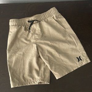 Hurley boys shorts size 6